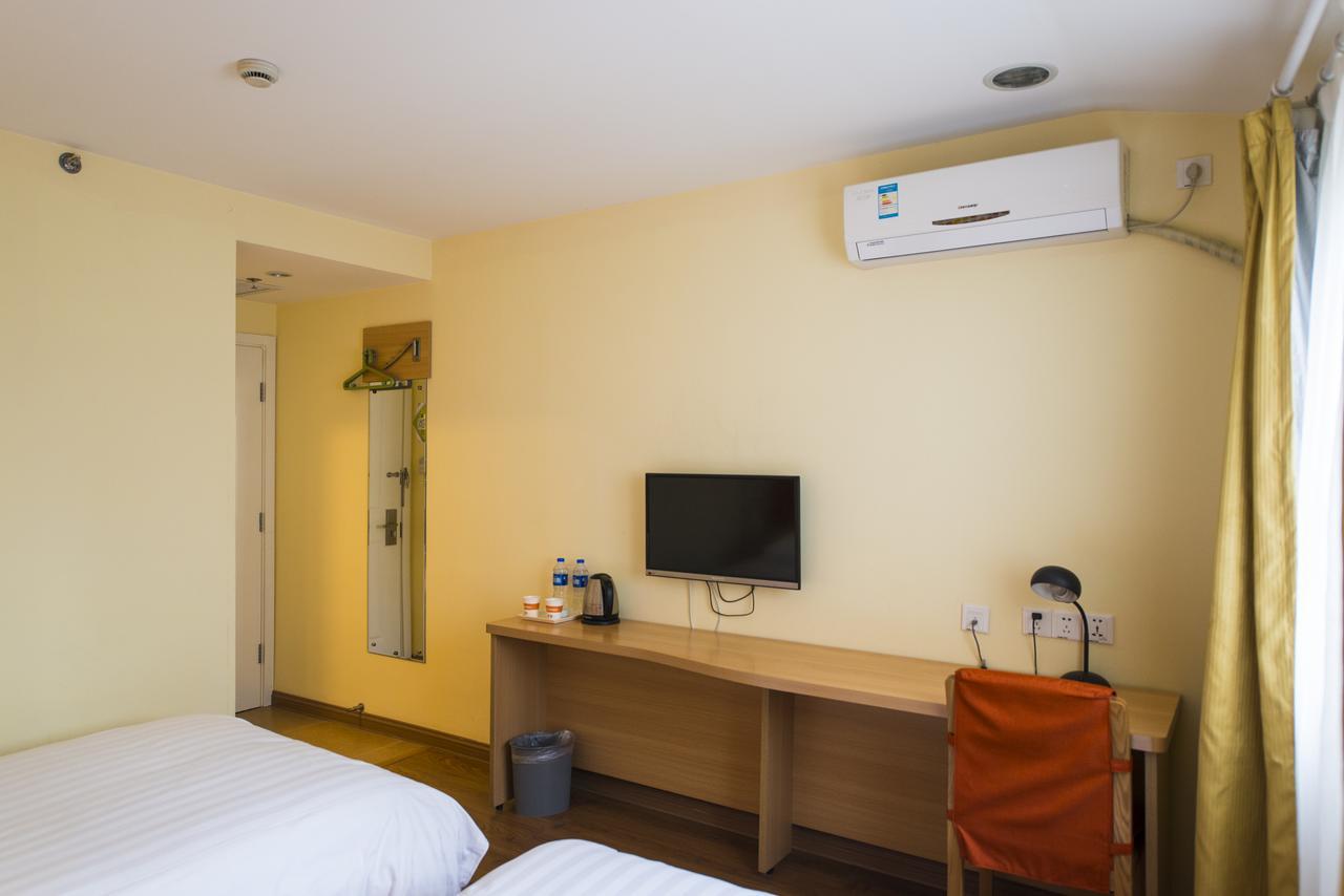 Home Inn Hangzhou North Zhongshan Road Fengqi Road Metro Station المظهر الخارجي الصورة